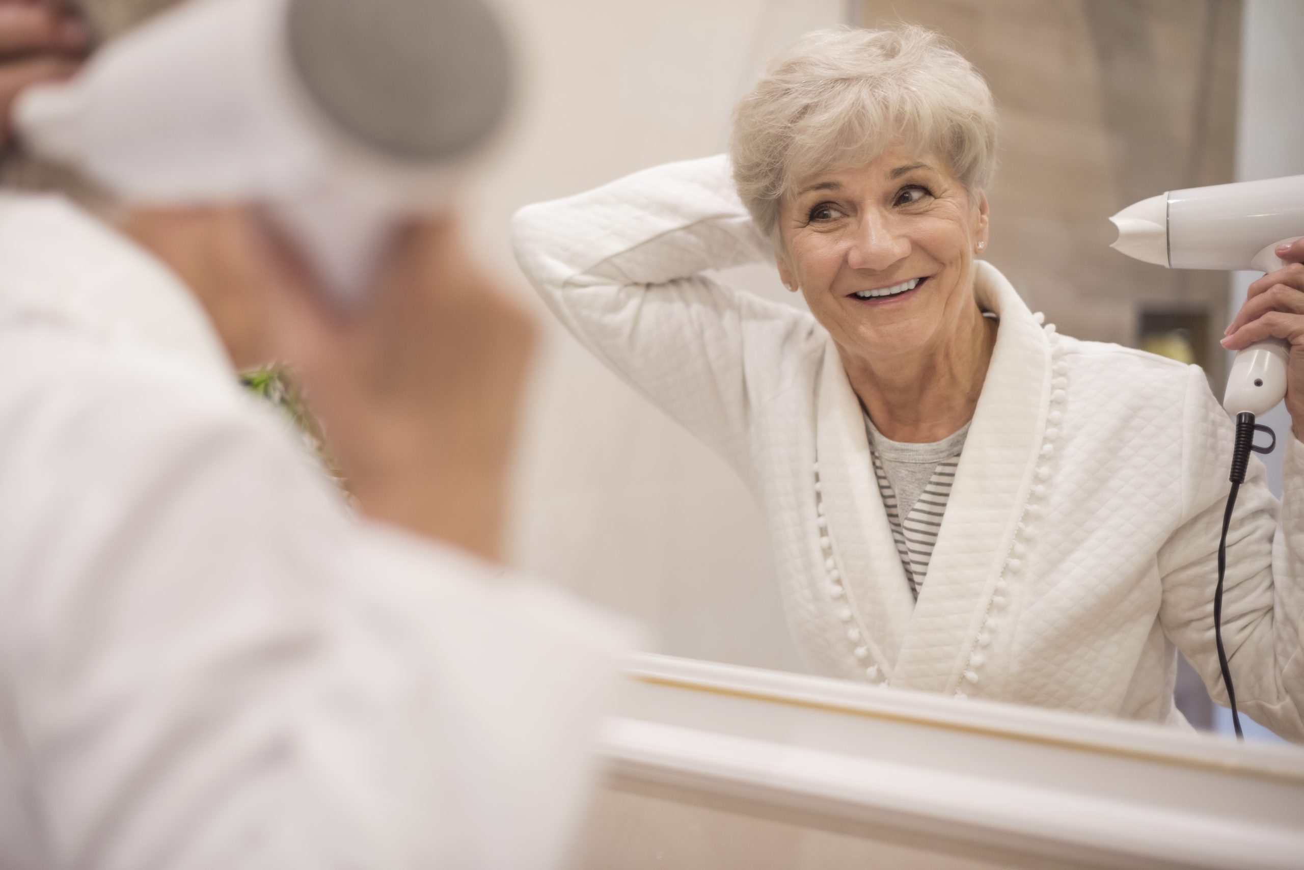corte de cabelo para mulheres acima de 50 anos